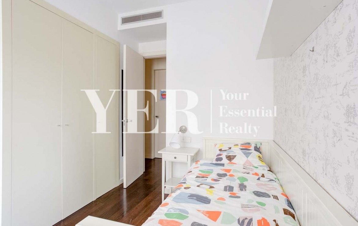 Property for sale in Alicante centre with sea view port-28