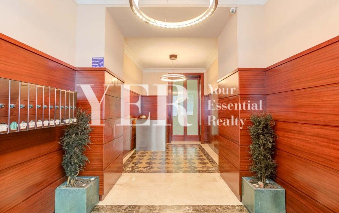Property for sale in Alicante centre with sea view port-29