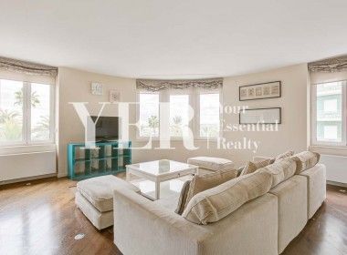 Property for sale in Alicante centre with sea view port-3