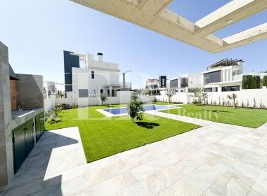 22 MARANVILLAS