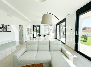 4 MARANVILLAS