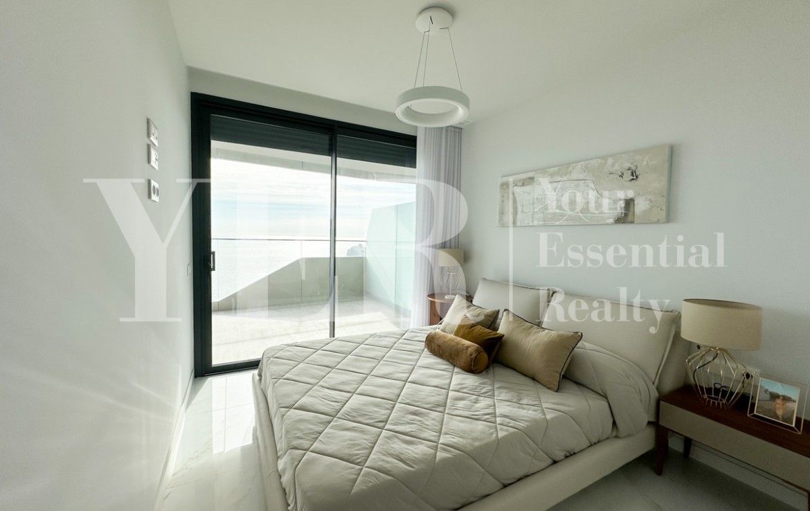 BENIDORM BEACH YER21-0200
