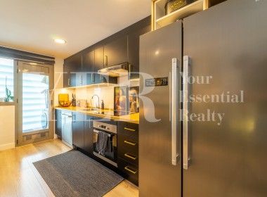 YER25-0146 Conradov -102