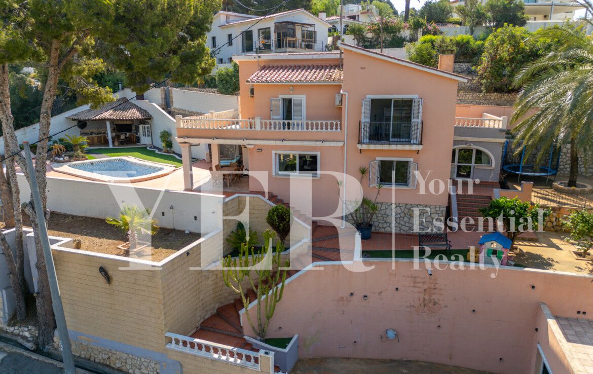 Villa en venta Altea entre mar Mascarat