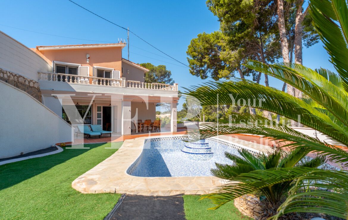 Villa en venta Altea entre mar Mascarat