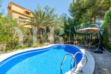 chalet independiente en venta en Calle Lisboa Pueblo Español - Coveta Fumá, El Campello