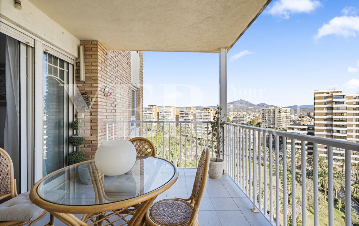 Piso en venta en Calle de Montgomit playa muchavista el campello