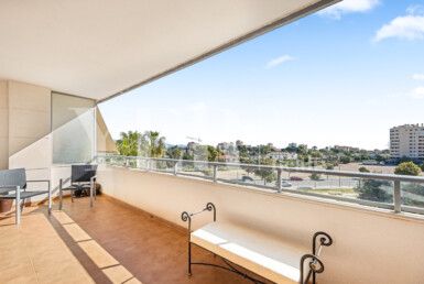 Piso en venta en Avenida de les Nacions PAU 5 Alicante