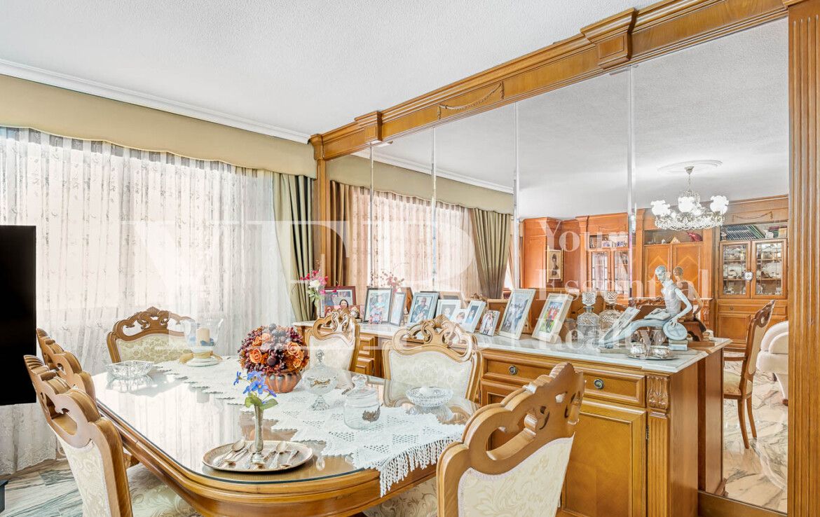 Piso en venta en CL Serrano
Ensanche-Diputación, Alicante / Alacant